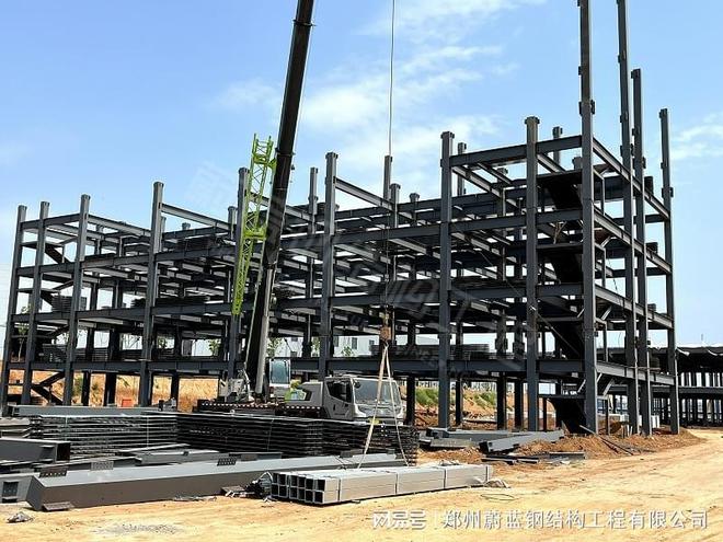 揭秘2024年钢框架宿舍楼造价:一平方成本如何?