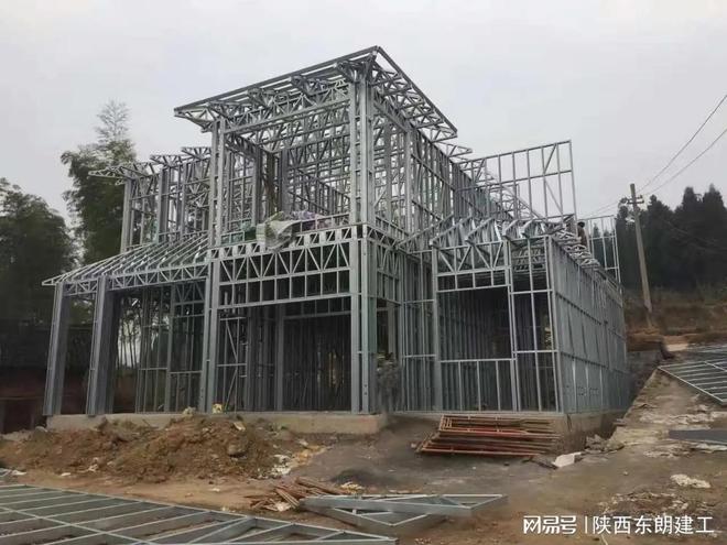 轻钢别墅自建房怎么设计?农村轻钢别墅自建房怎么建造?(图4) 轻钢别墅自建房怎么设计?农村轻钢别墅自建房怎么建造?(图4)