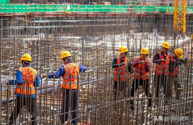 建筑行业现在已经触底了吗?大概多久能破冰?破冰的要素有哪些?